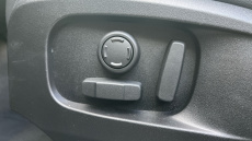 Jaguar F-Pace 3.0 D300 R-Dynamic SE Black 90th Anniv 5dr Auto Diesel Estate